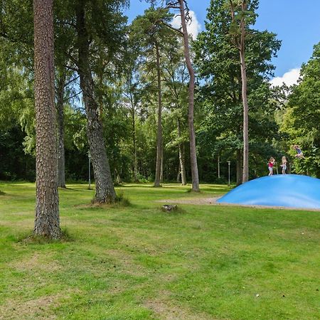 First Camp Karlstorp-哈尔姆斯塔德 外观 照片
